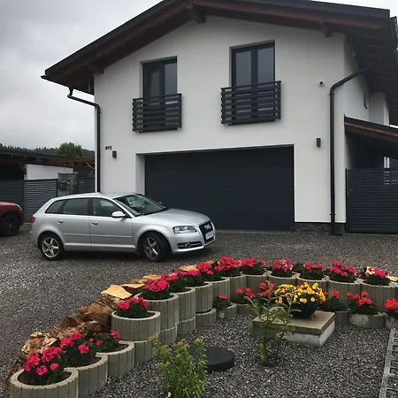 Apartment 893