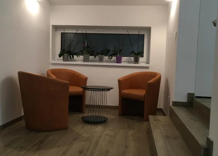 Apartment 893 *